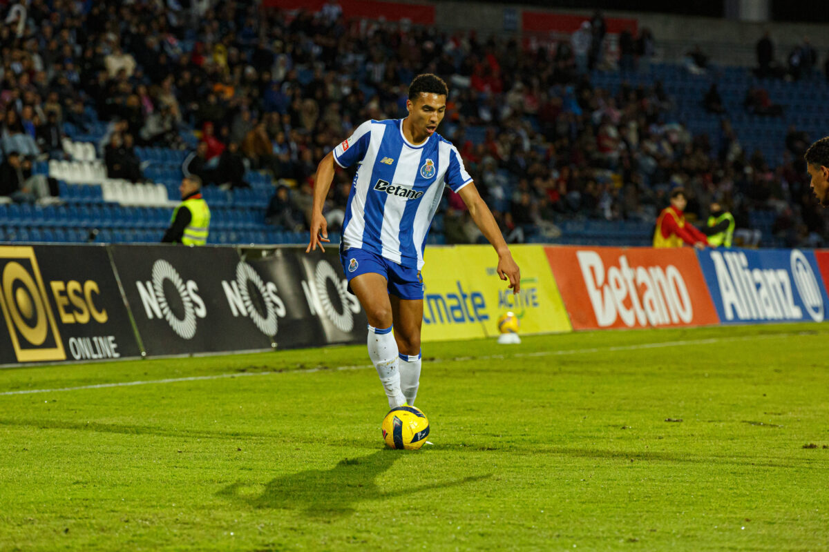 Alberto Costa, terzino destro classe 2003 in forza al Porto di Farioli