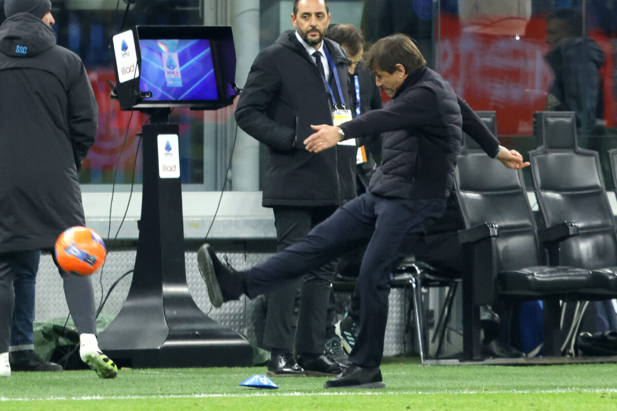 Furia Conte in Inter-Napoli
