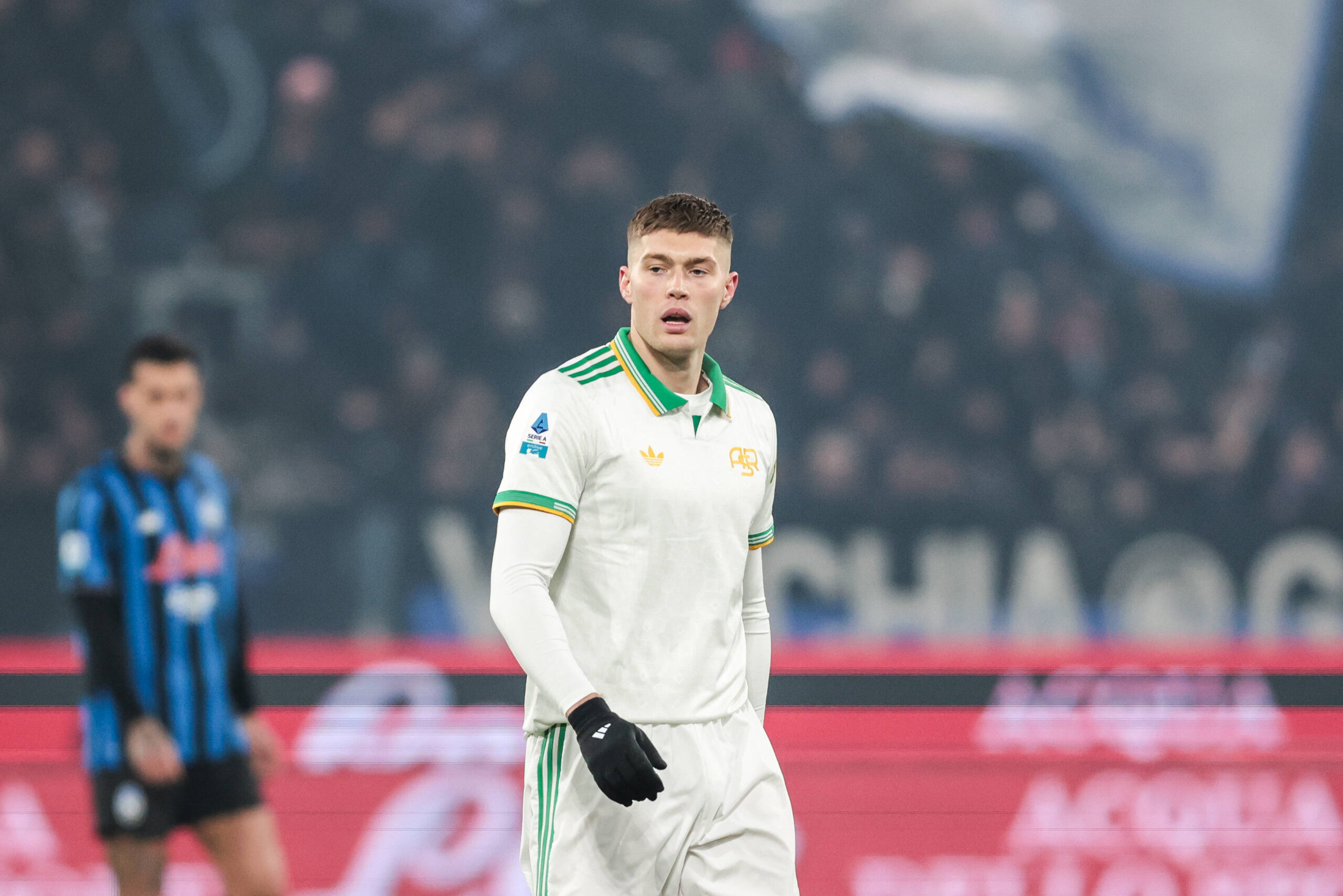 Dovbyk durante Atalanta Roma