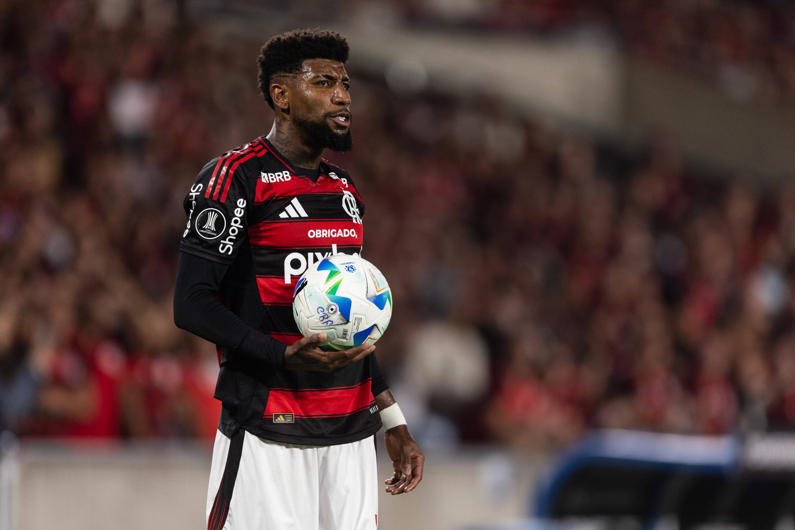 Emerson Royal cercato dalla Fiorentina