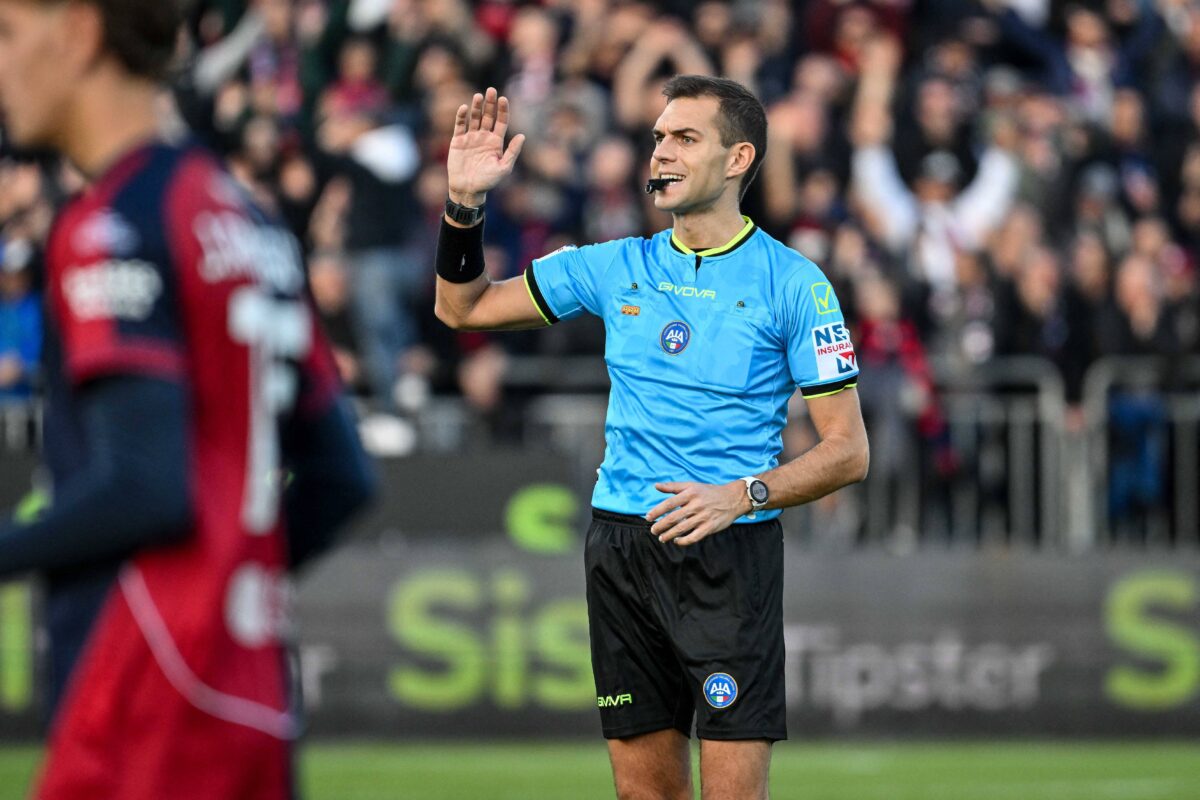 Zufferli durante Cagliari-Roma