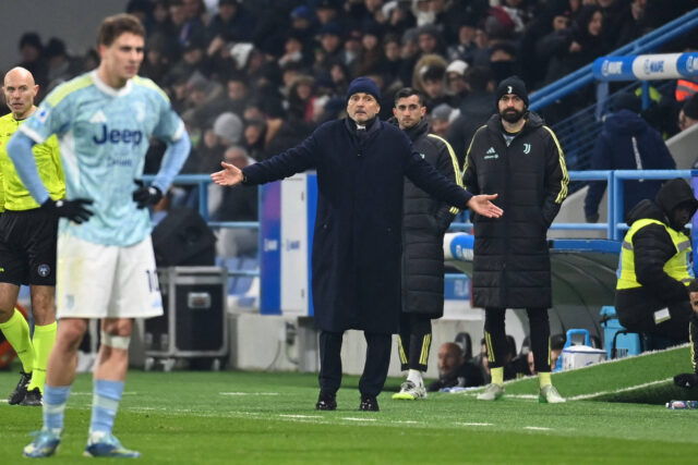 Spalletti dà indicazioni durante Sassuolo-Juventus