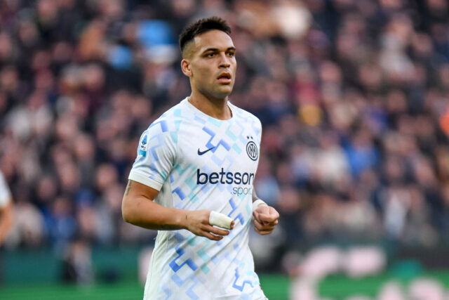Lautaro Martinez in gol contro l'Udinese