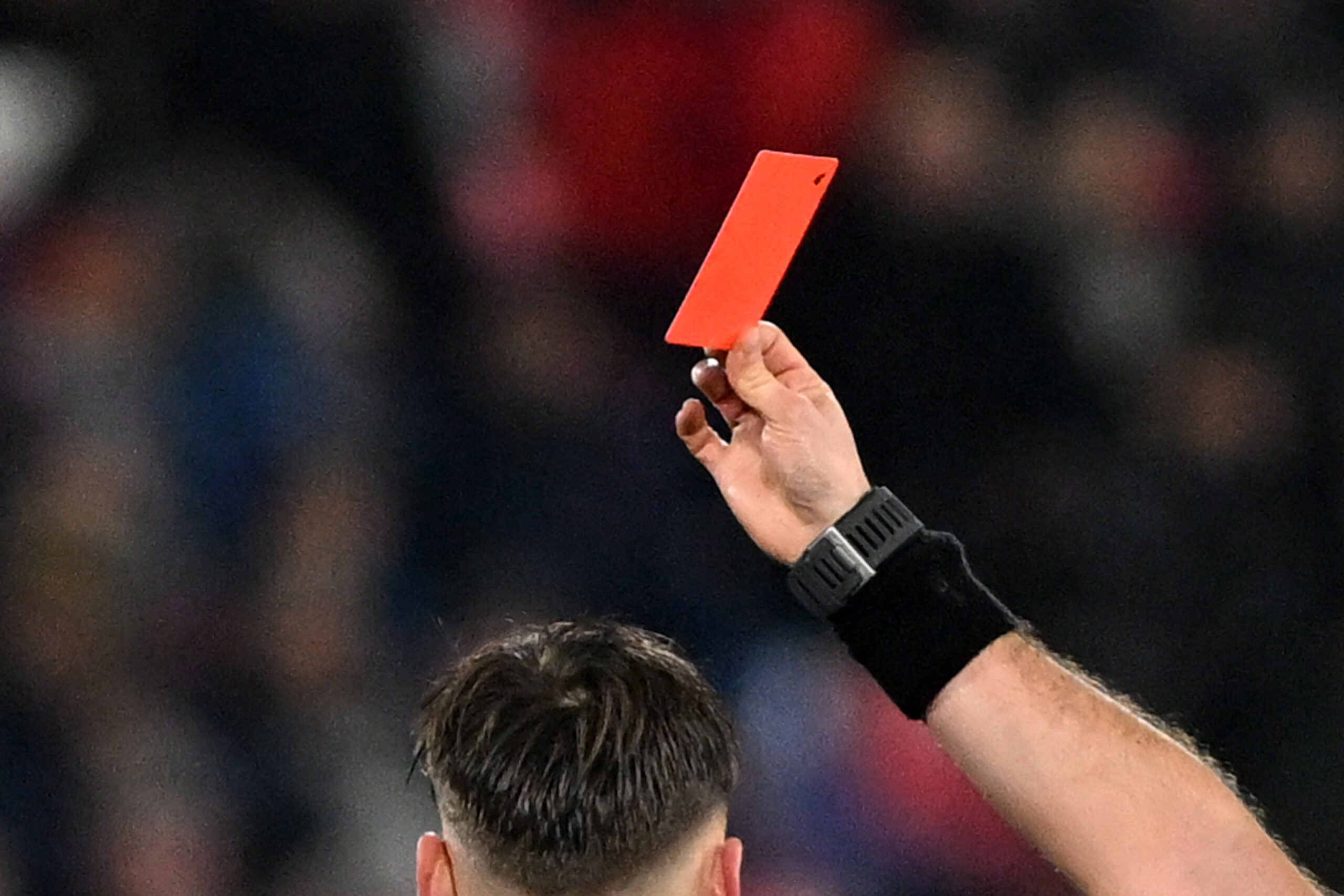 cartellino rosso durante una partita