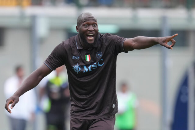 Romelu Lukaku non si muove da Napoli