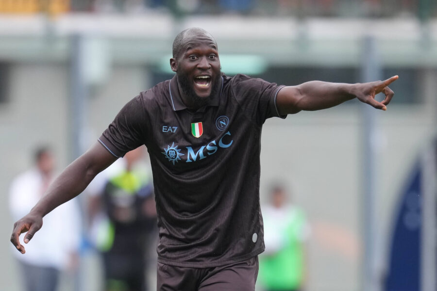 Romelu Lukaku non si muove da Napoli
