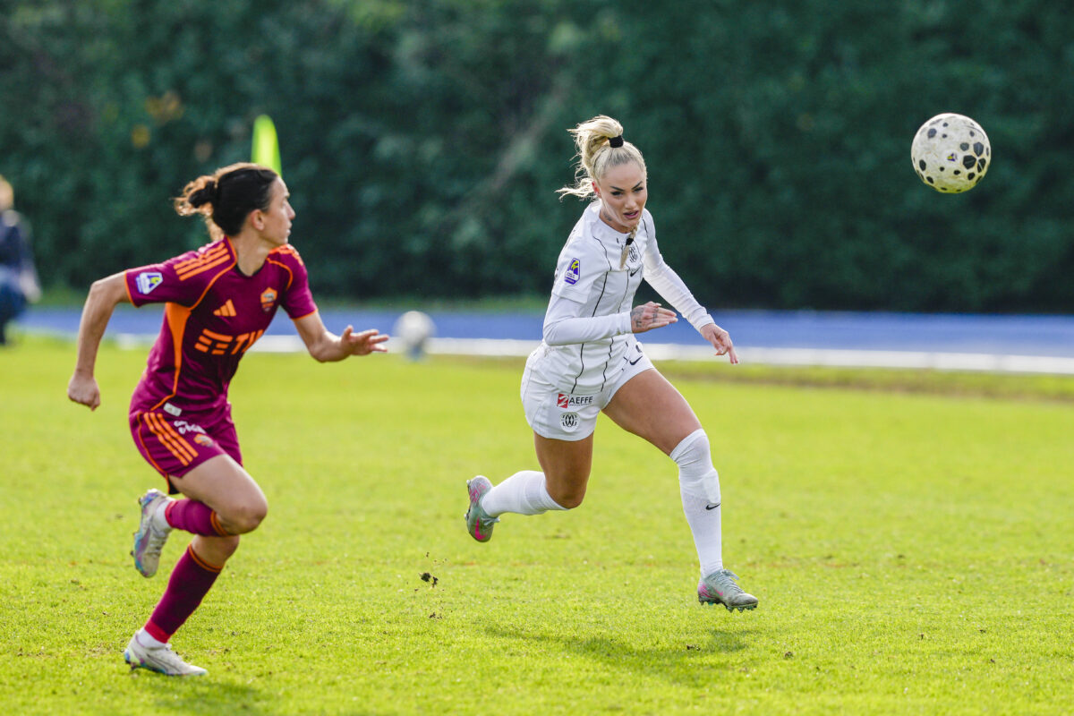 Alisha Lehmann potrebbe tornare a giocare in Inghilterra