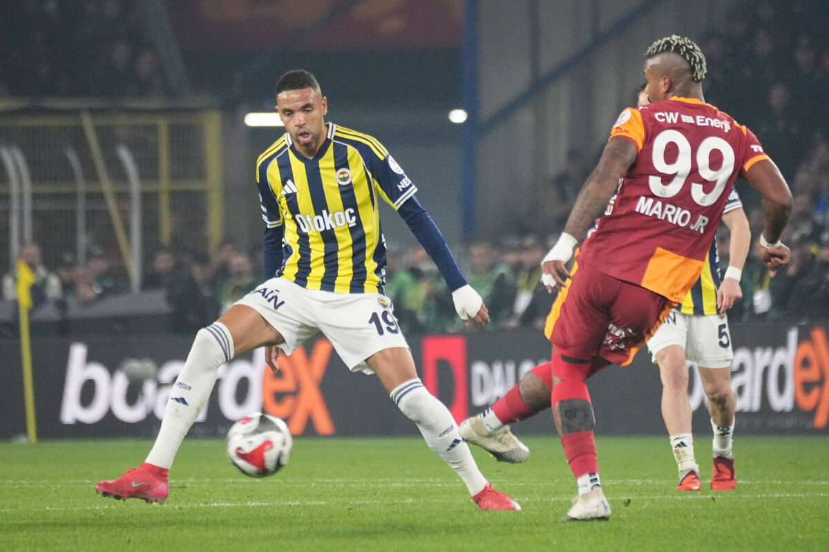 Youssef En Nesyri attaccante del Fenerbahce e della Nazionale Marocchina