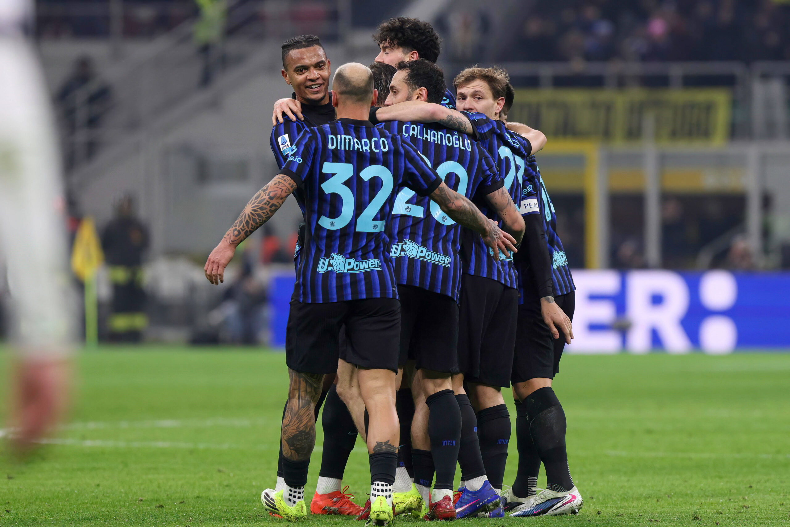 Esultanza Inter dopo un gol al Bologna