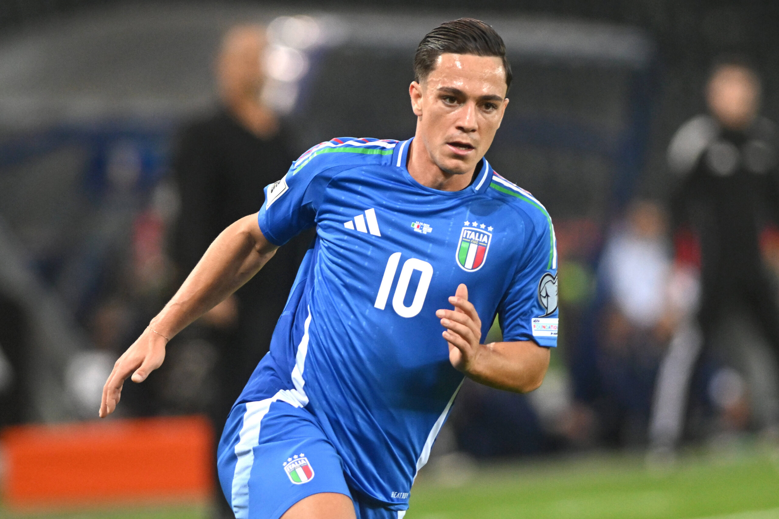 Raspadori con la maglia dell'Italia