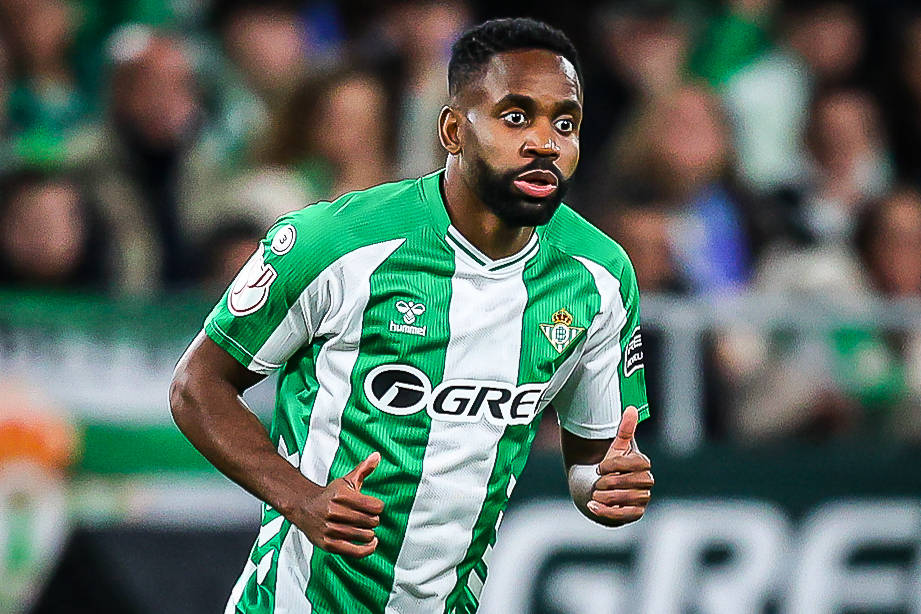 Bakambu seguito da Pisa e Genoa