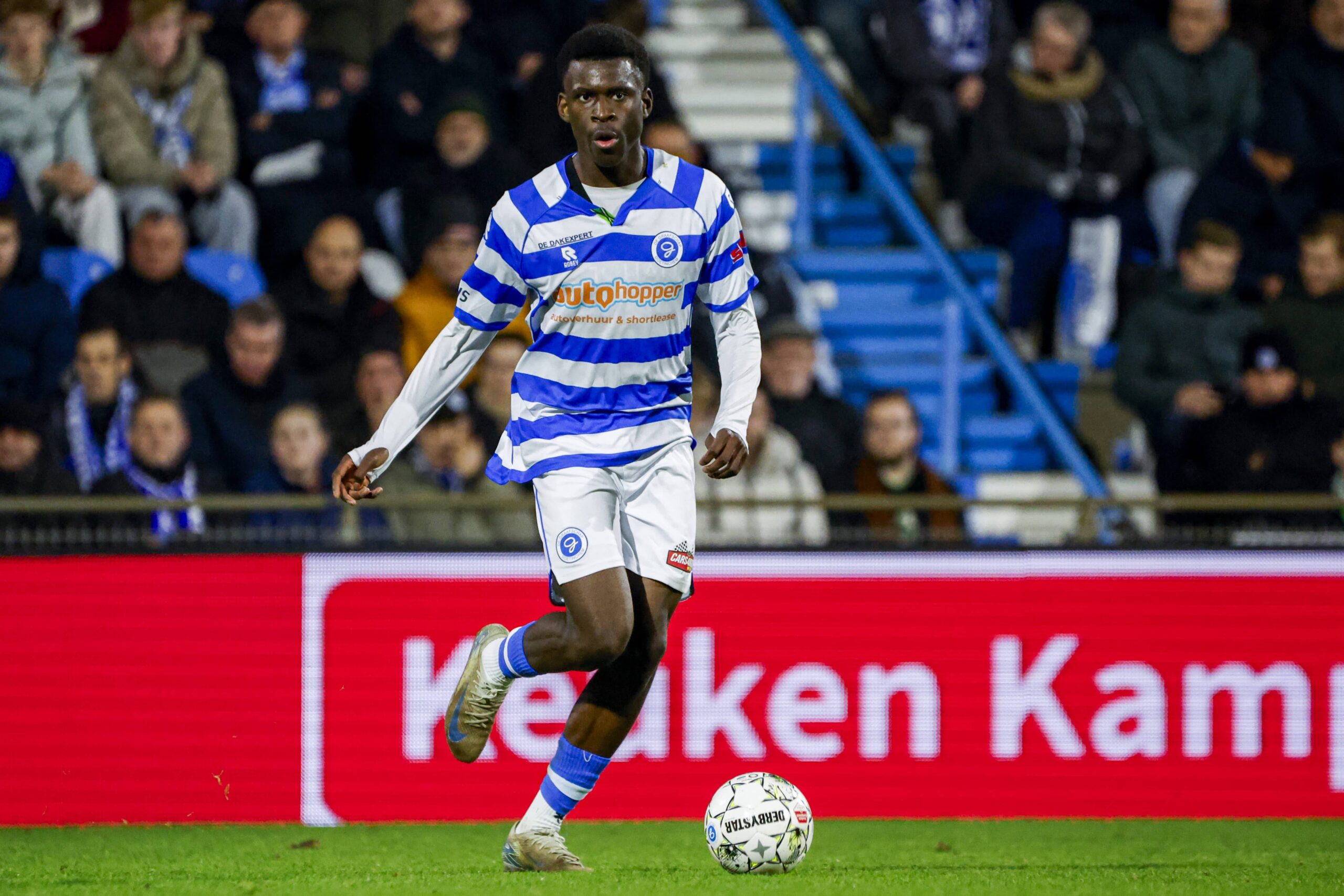 Othniel Raterink in azione con la maglia del De Graafschap