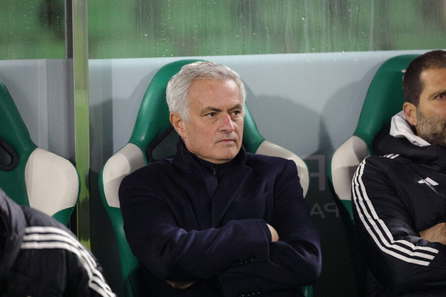 Mourinho allenatore del Benfica