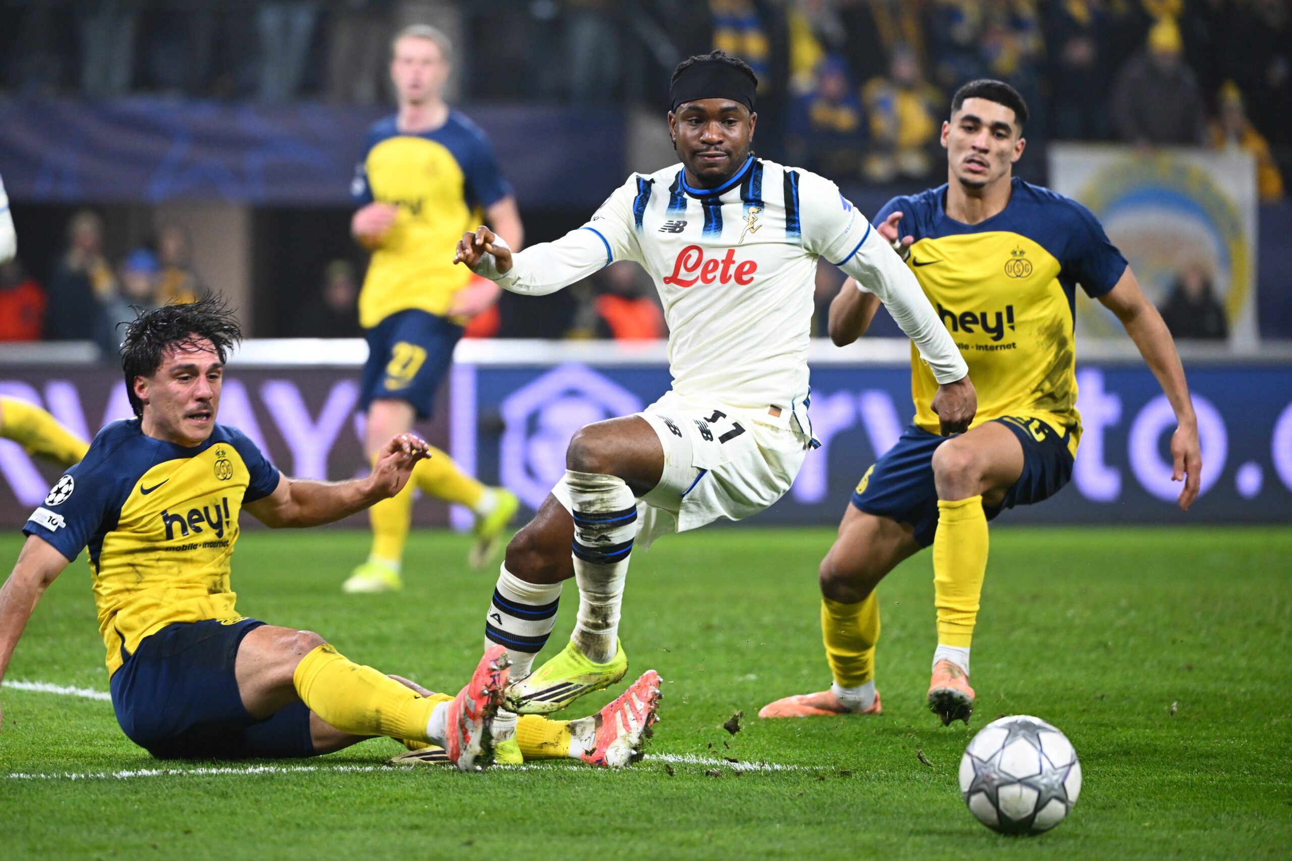 Ademola Lookman durante Union SG-Atalanta