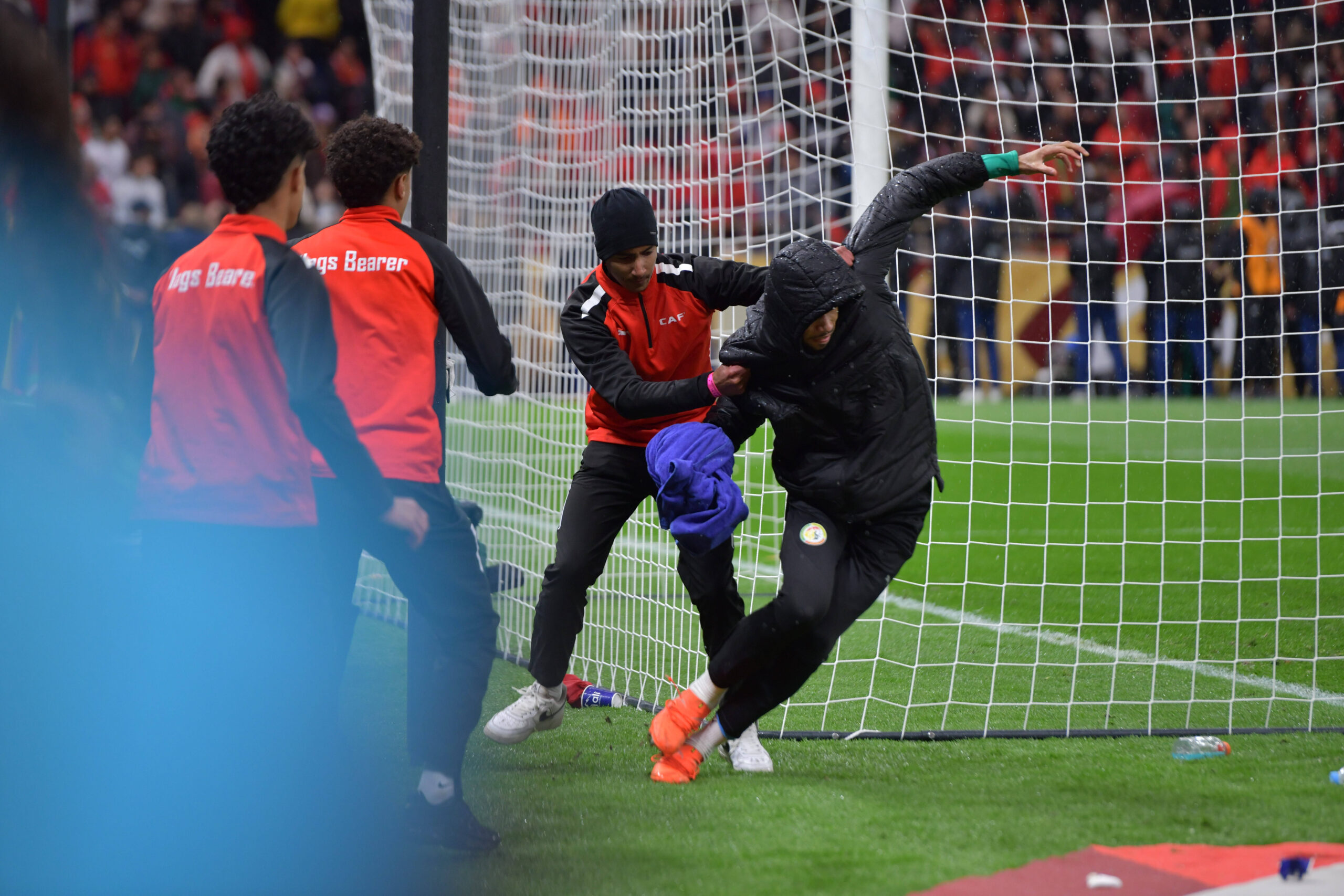 yehvann-diouf-protegge asciugamano di mendy