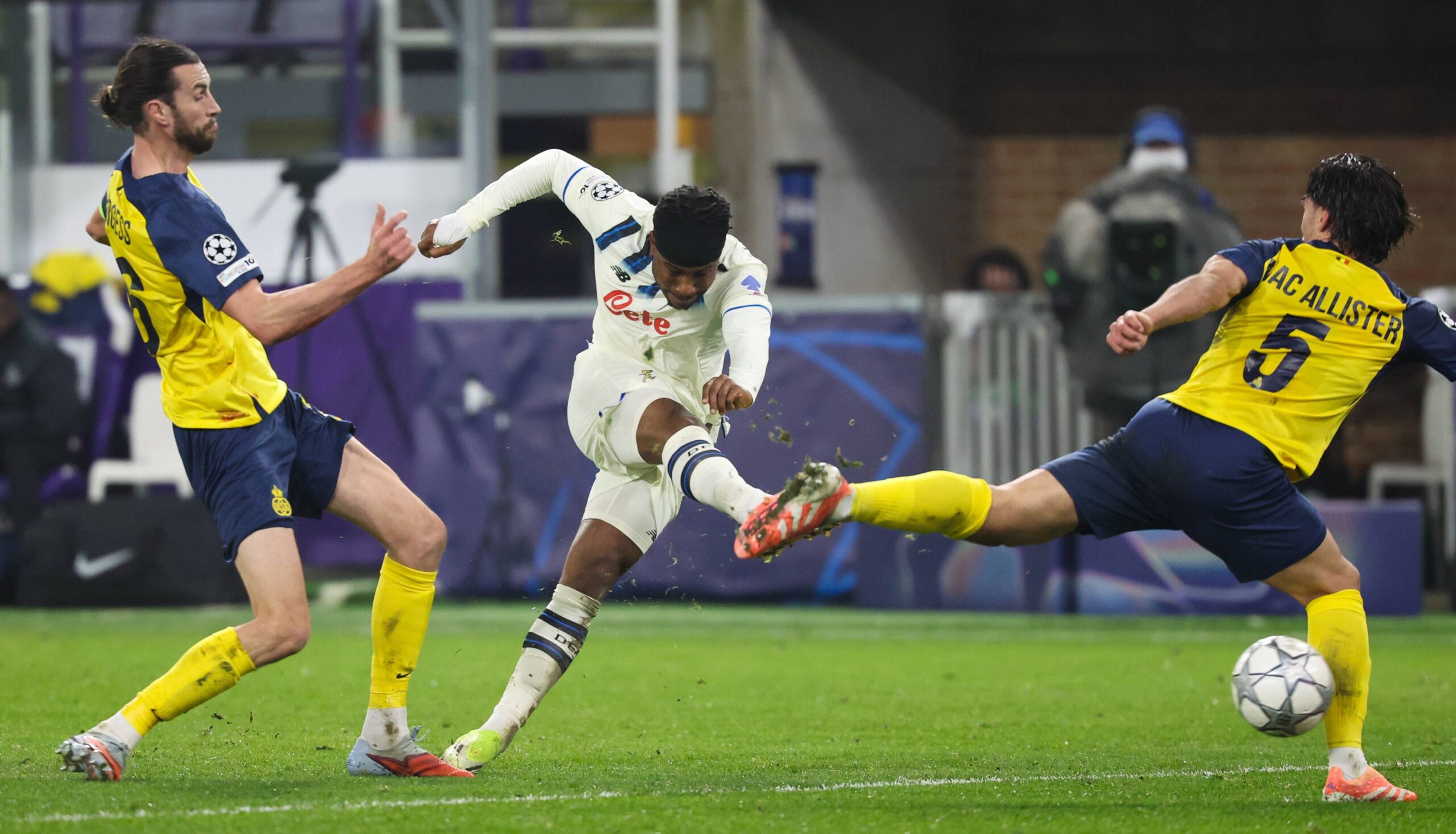 Ademola Lookman saluta l'Atalanta e l'Italia