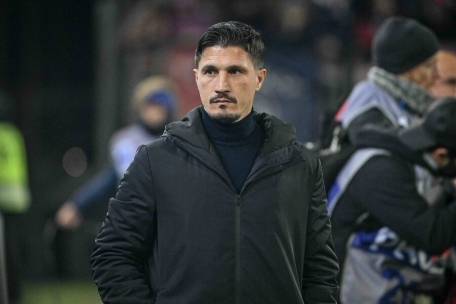 Fabio Pisacane durante Cagliari-Verona
