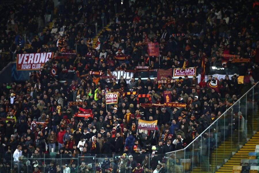 Tifosi della Roma al Bluenergy Stadium