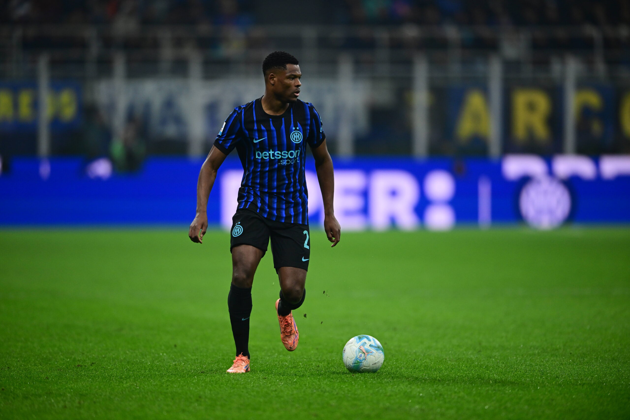 Denzel Dumfries, quinta stagione all'Inter