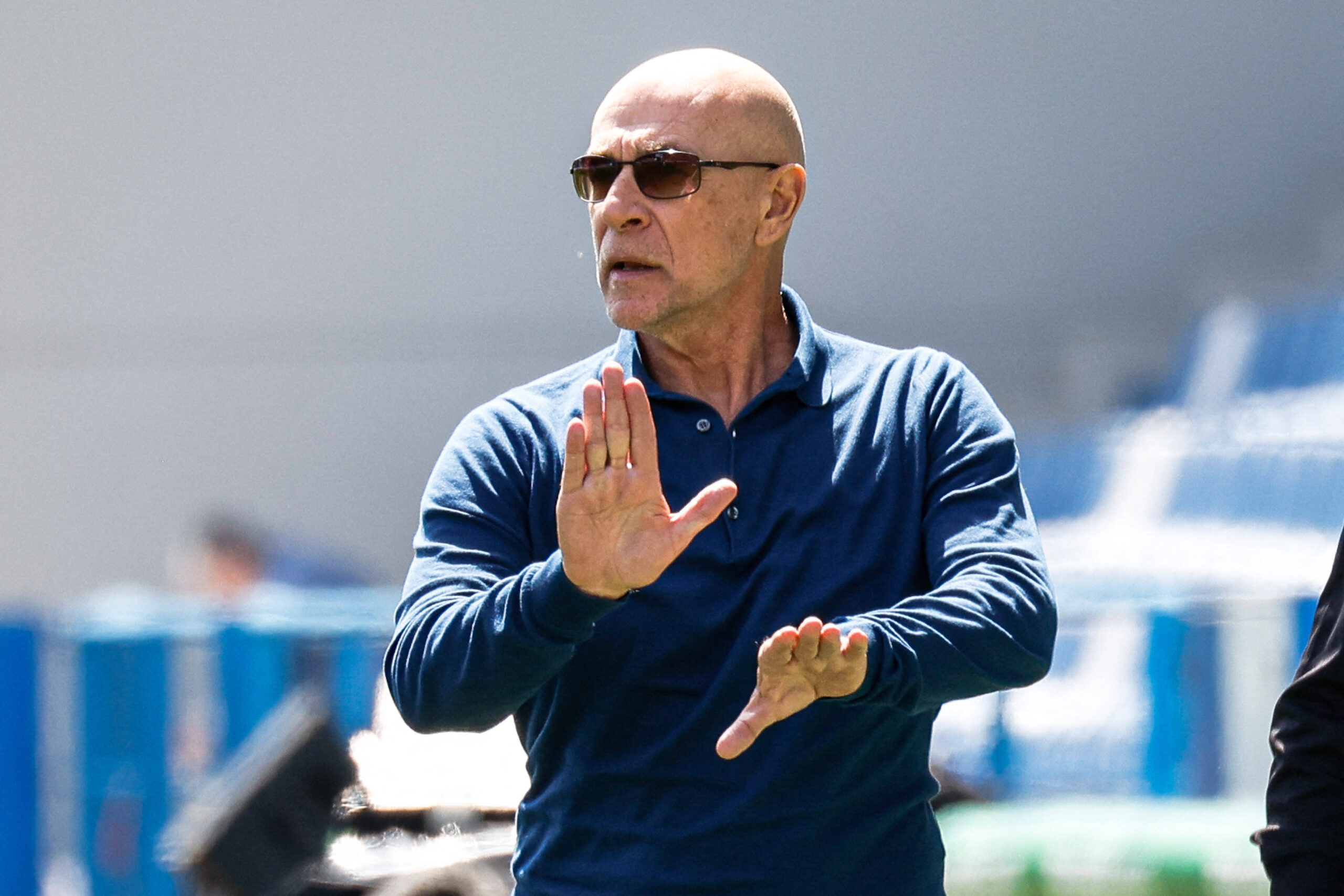 Ballardini verso la pancgina dell'Avellino