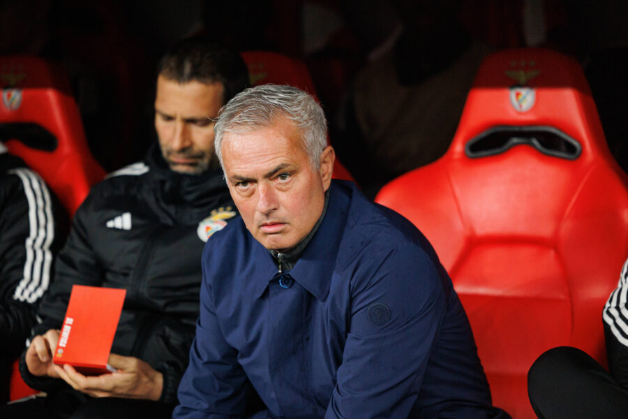 Mourinho Juve difensore