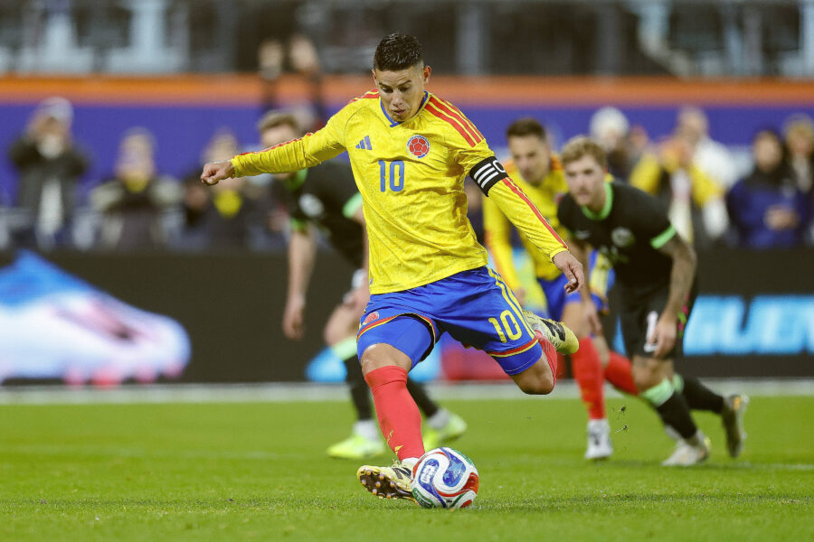 James Rodriguez con la maglia della Colombia
