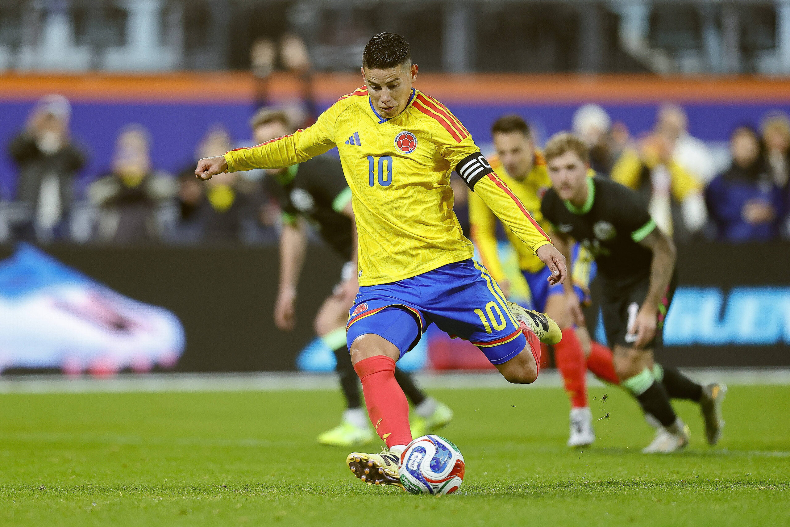 James Rodriguez con la maglia della Colombia