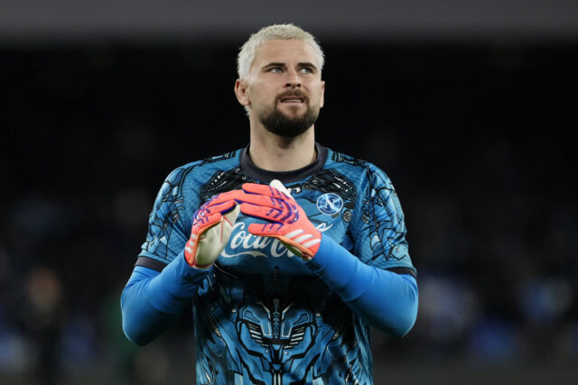 Contini durante il riscaldamento di Napoli-Roma