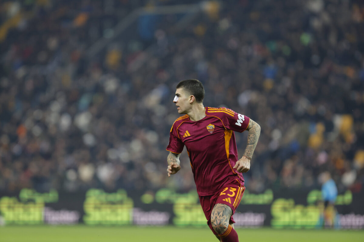 Gianluca Mancini in azione durante Udinese-Roma