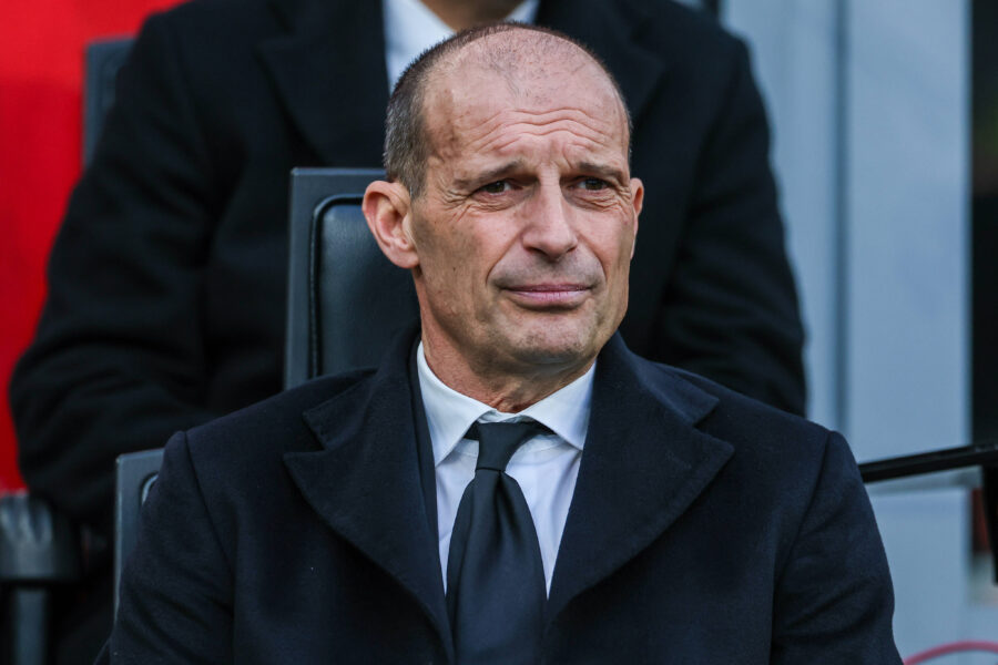 Max Allegri in panchina contro il Torino