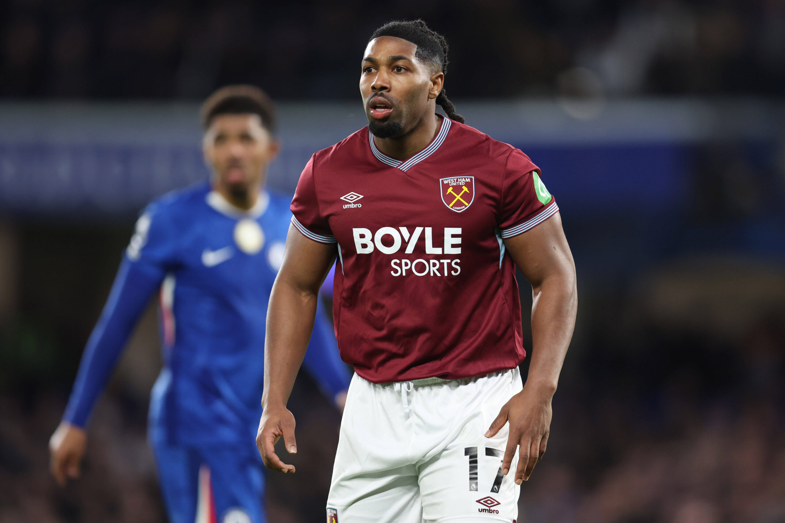 Adama Traore ala destra del West Ham