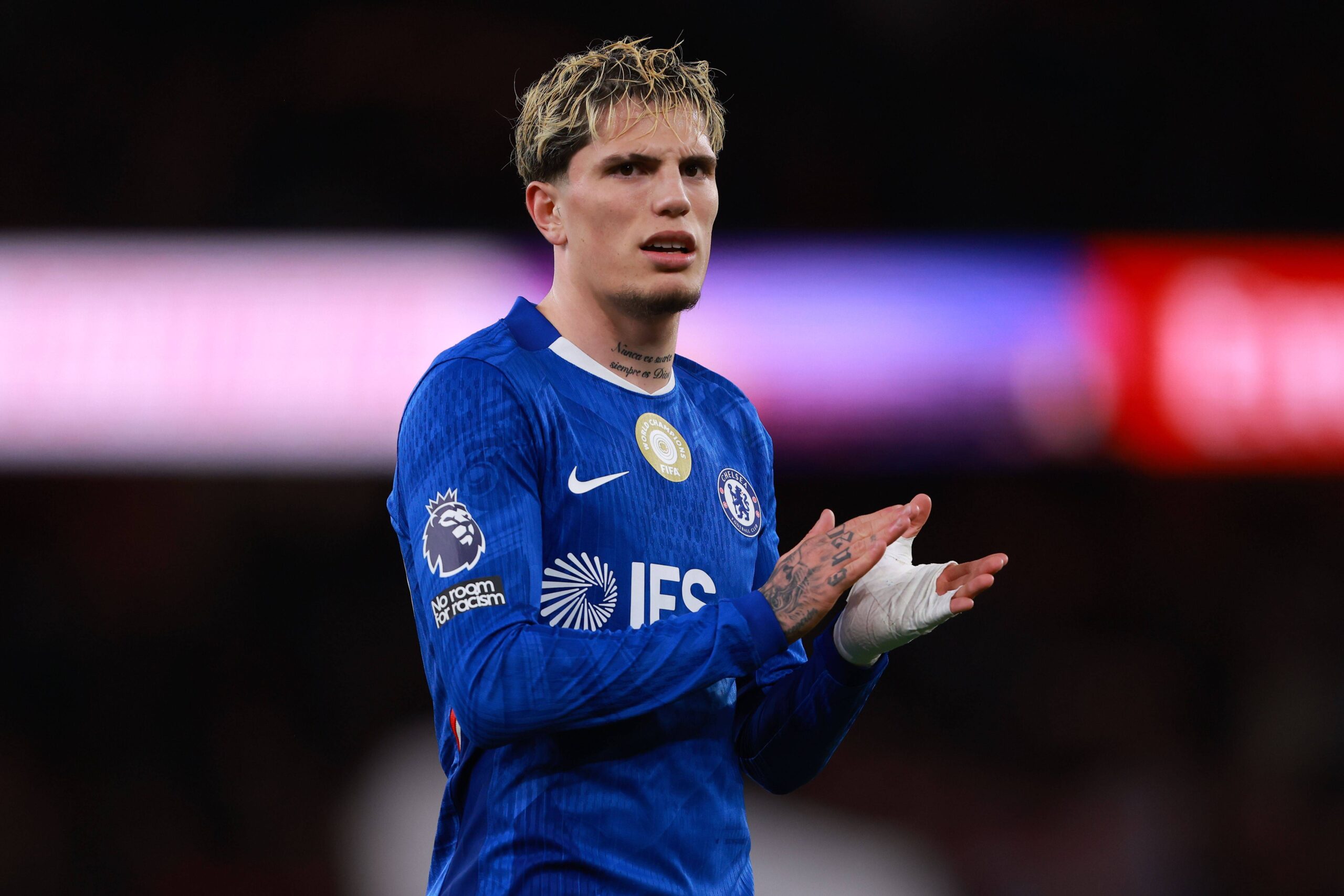 Alejandro Garnacho con la maglia del Chelsea