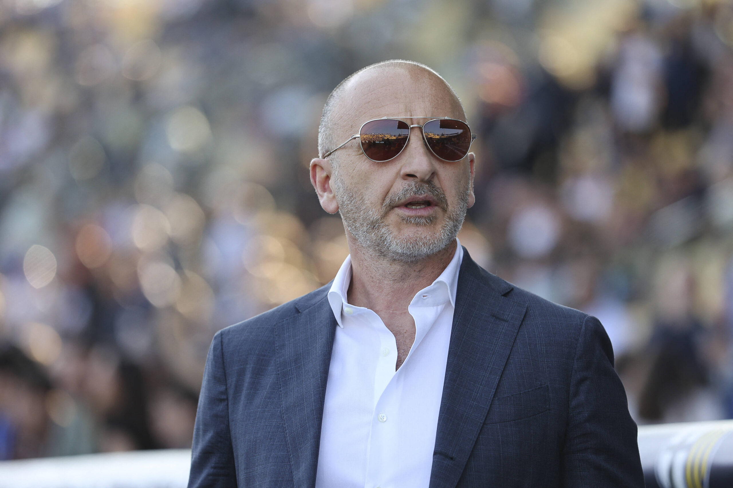 Ausilio a bordo campo a seguire l'Inter