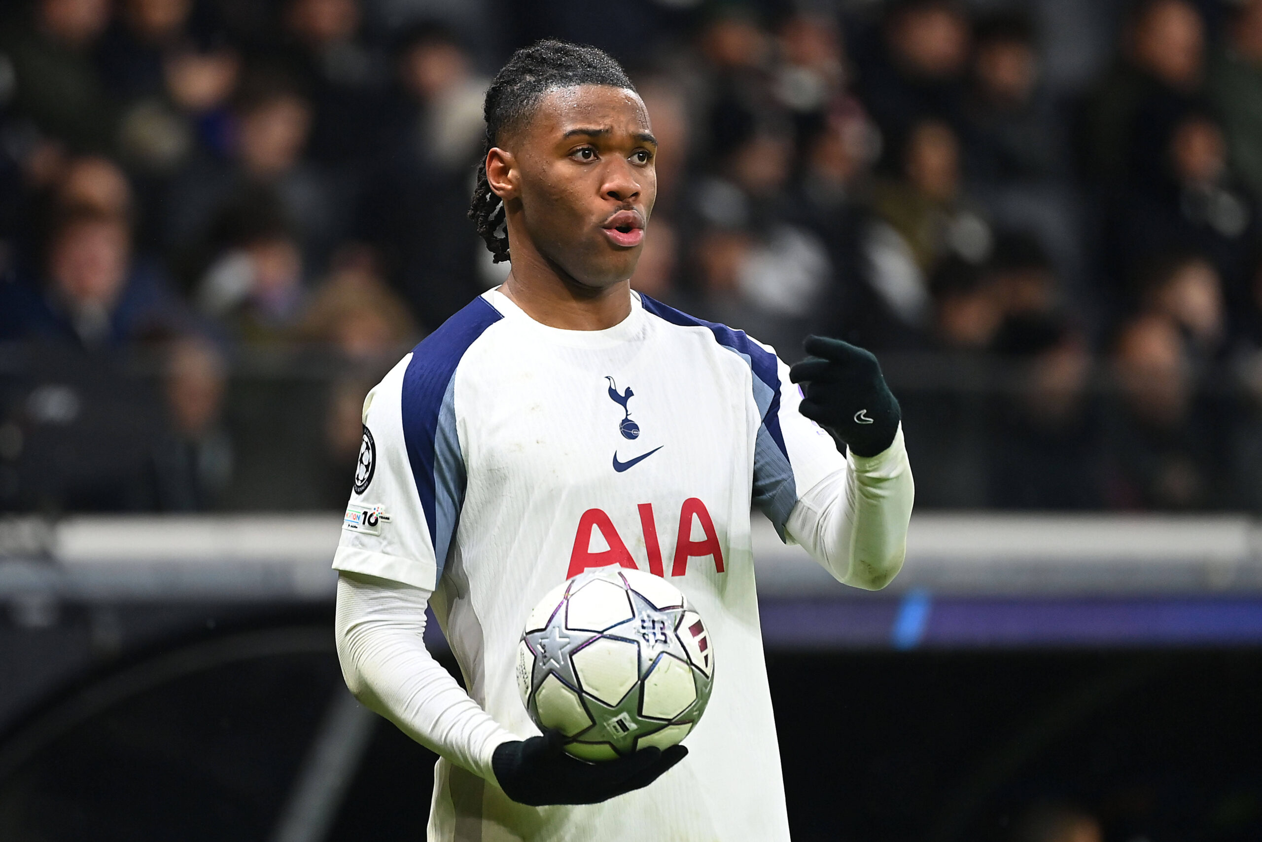 Destiny Udogie, Tottenham