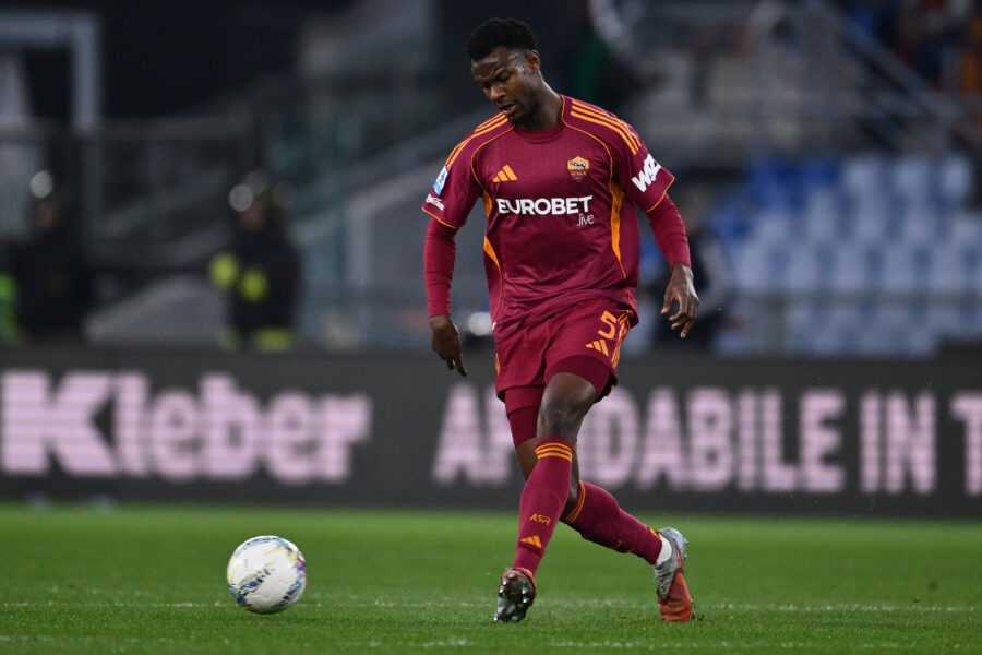 Evan Ndicka difensore della Roma