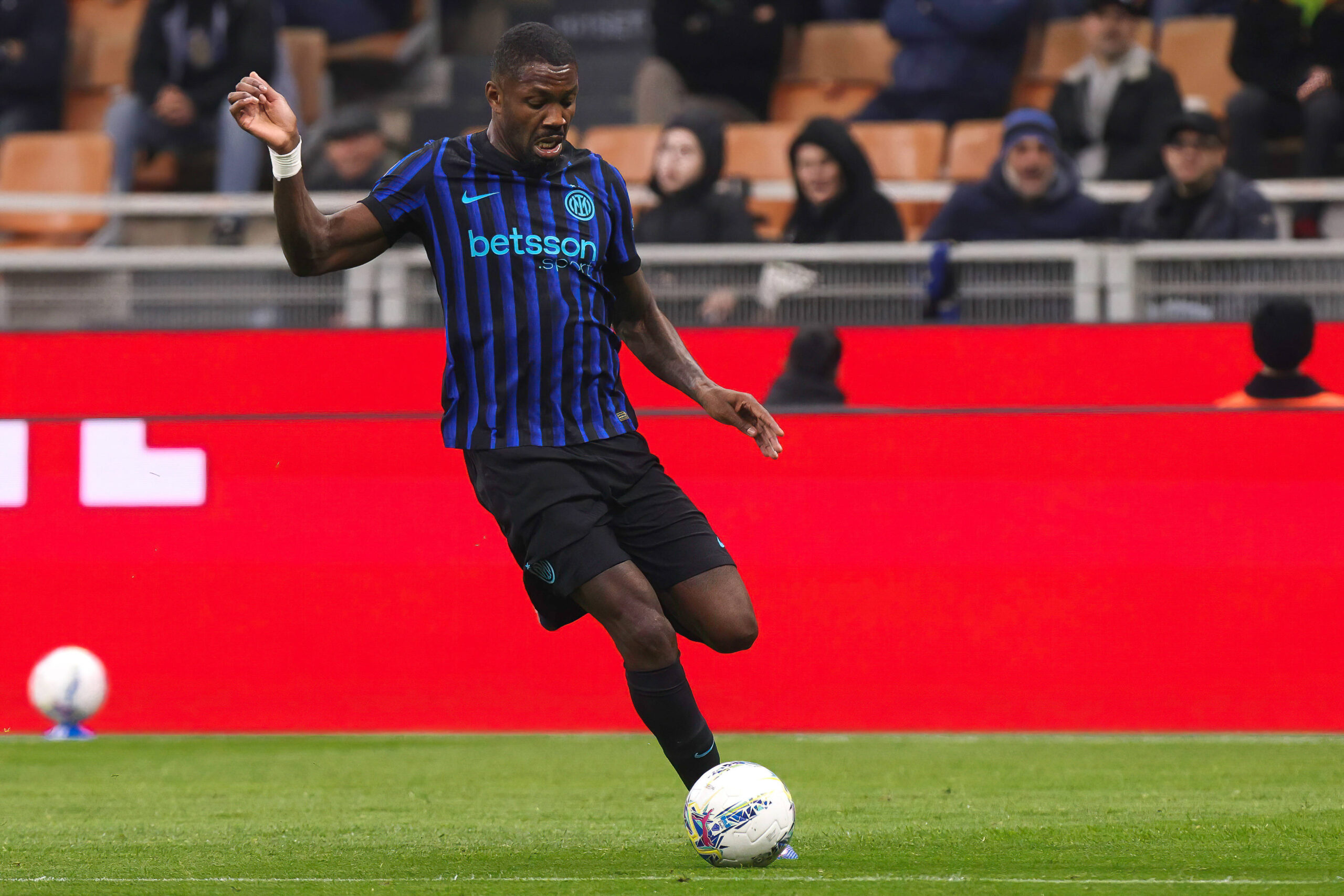 Marcus Thuram in azione in Inter-Genoa