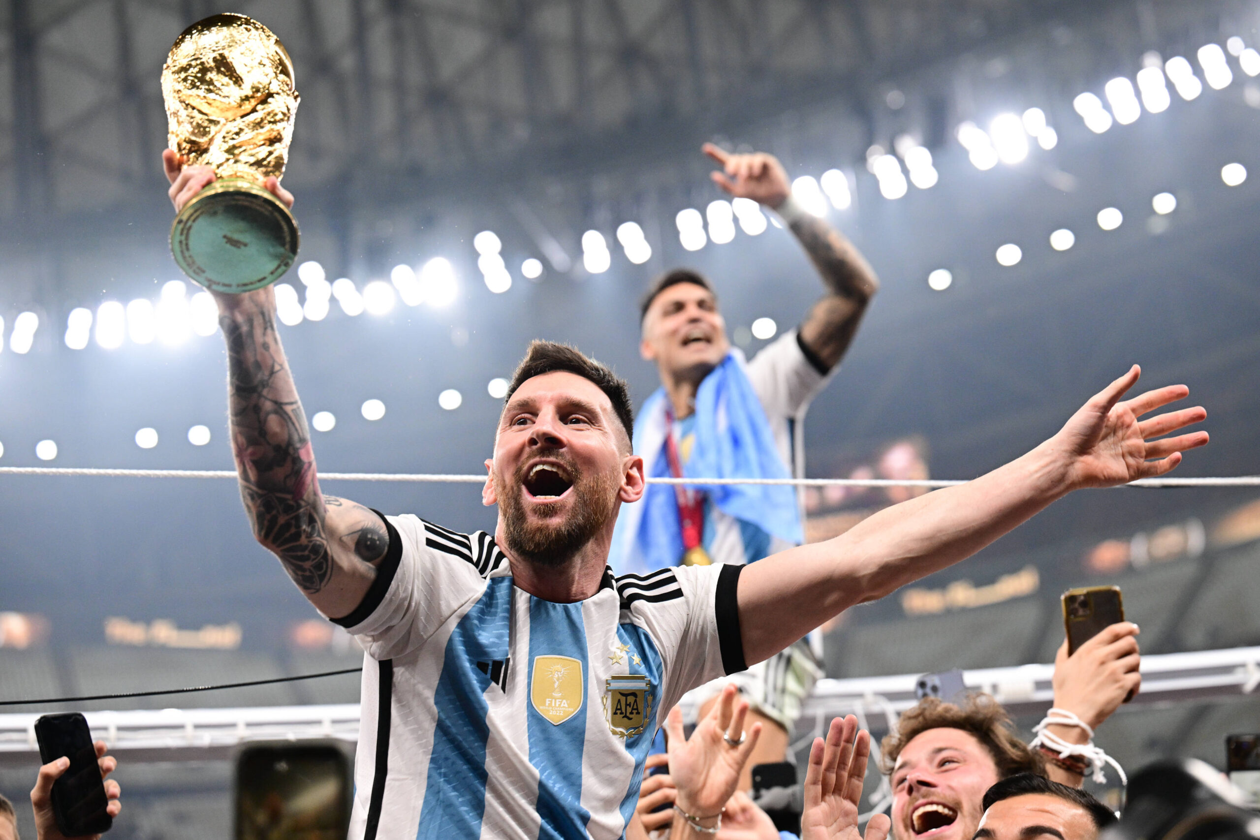 Messi con la Coppa del Mondo