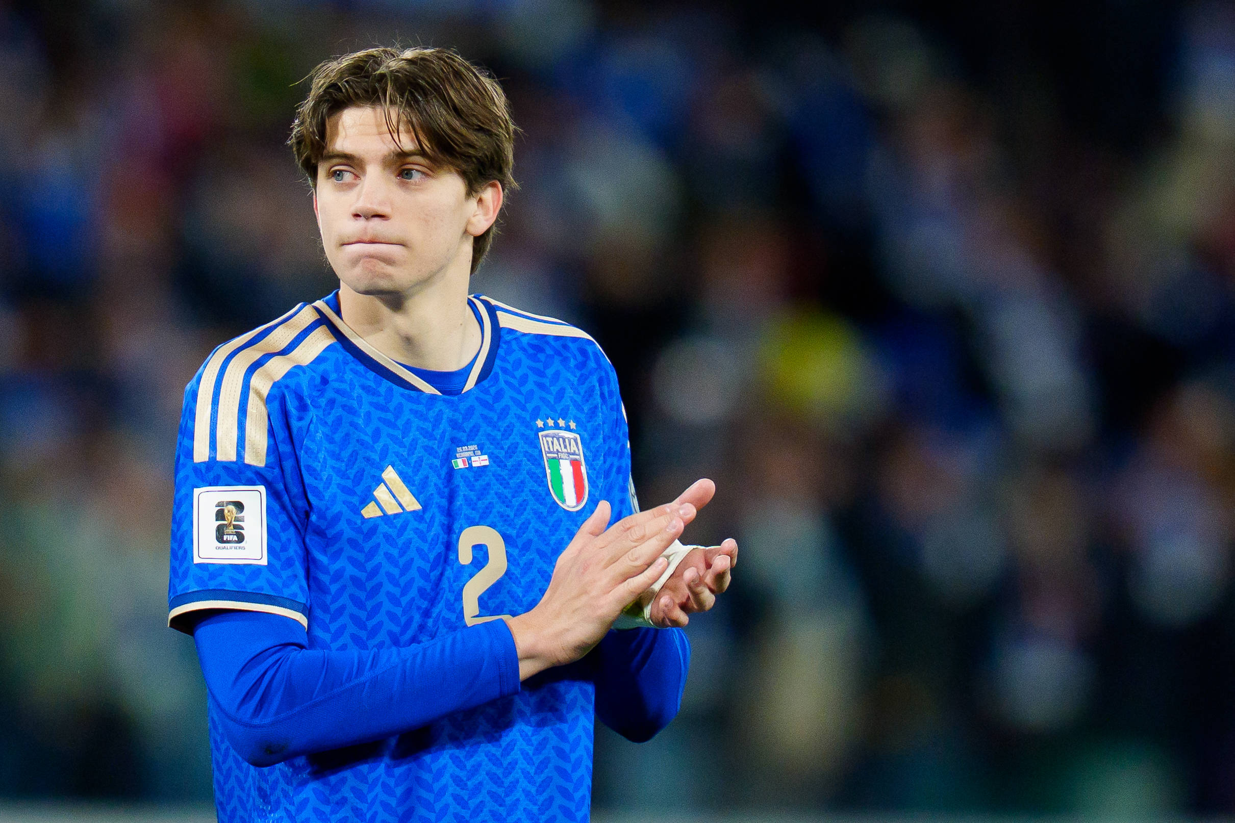 Palestra con la maglia dell'Italia