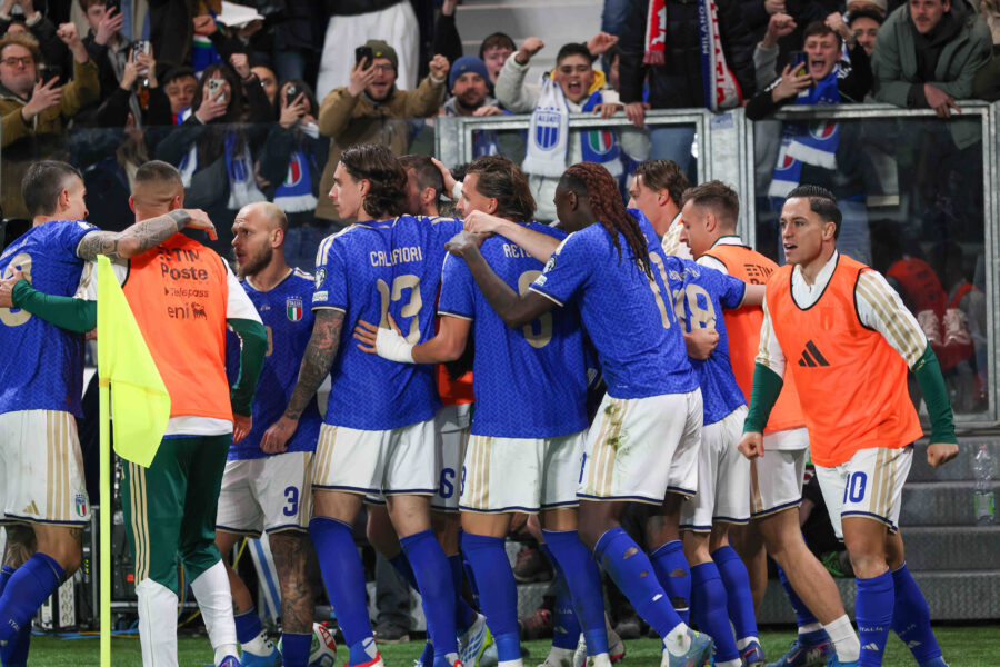L'Italia esulta dopo un gol all'Irlanda del Nord
