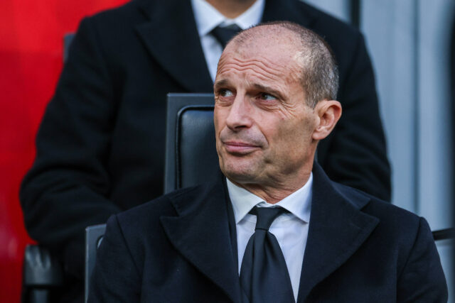 Massimiliano Allegri in panchina durante Milan-Torino