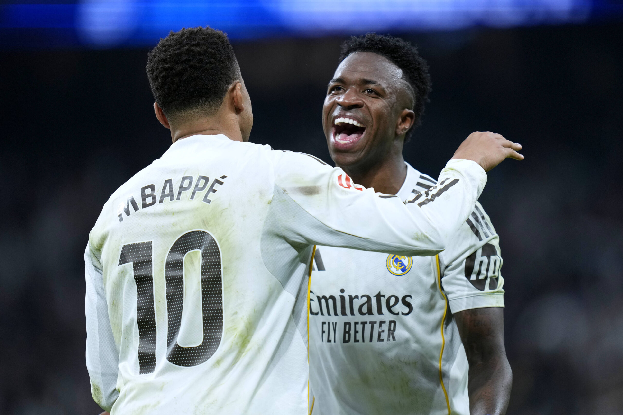 Kylian Mbappé e Vinicius Jr