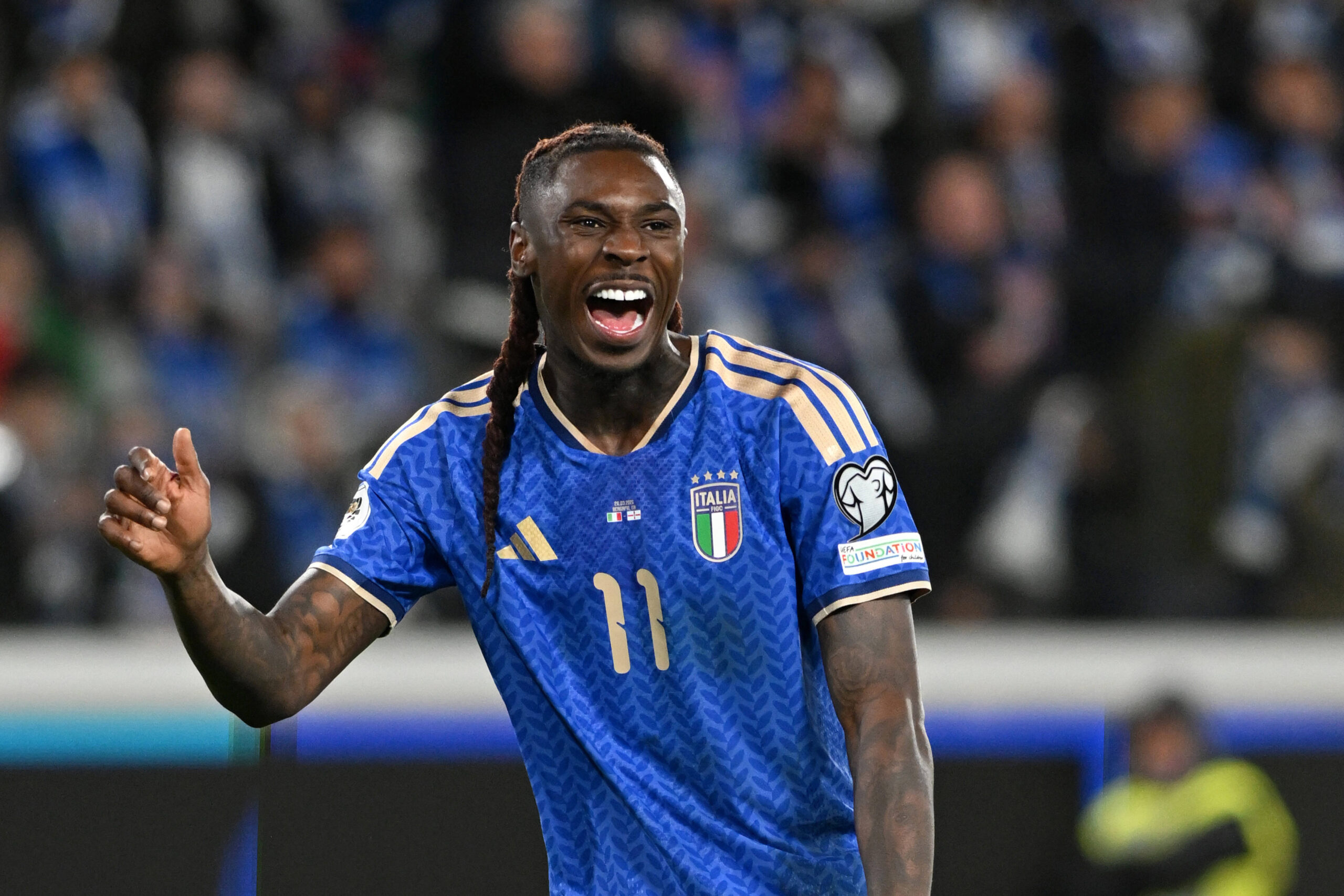 Kean esulta dopo un gol con l'Italia