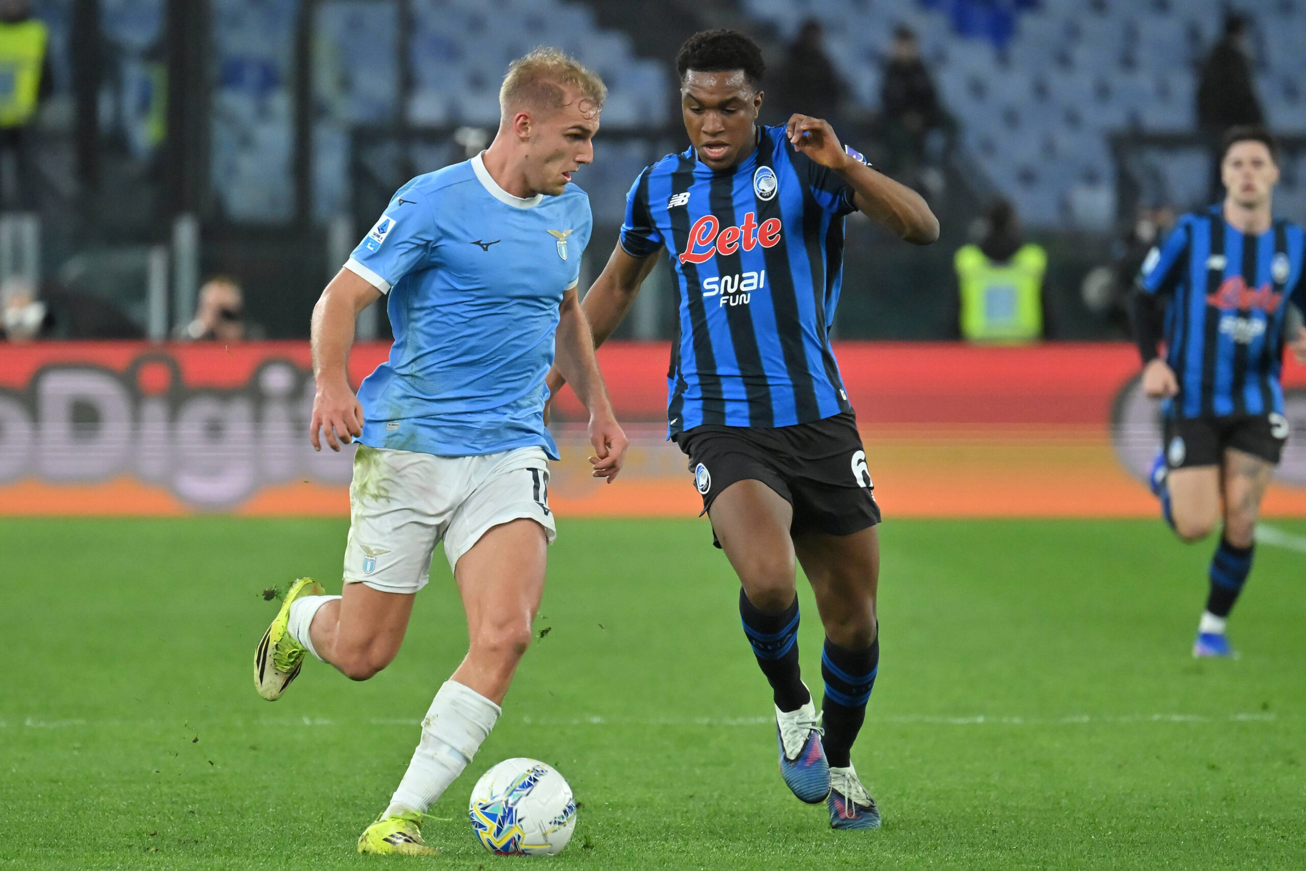 Isaksen durante Lazio-Atalanta