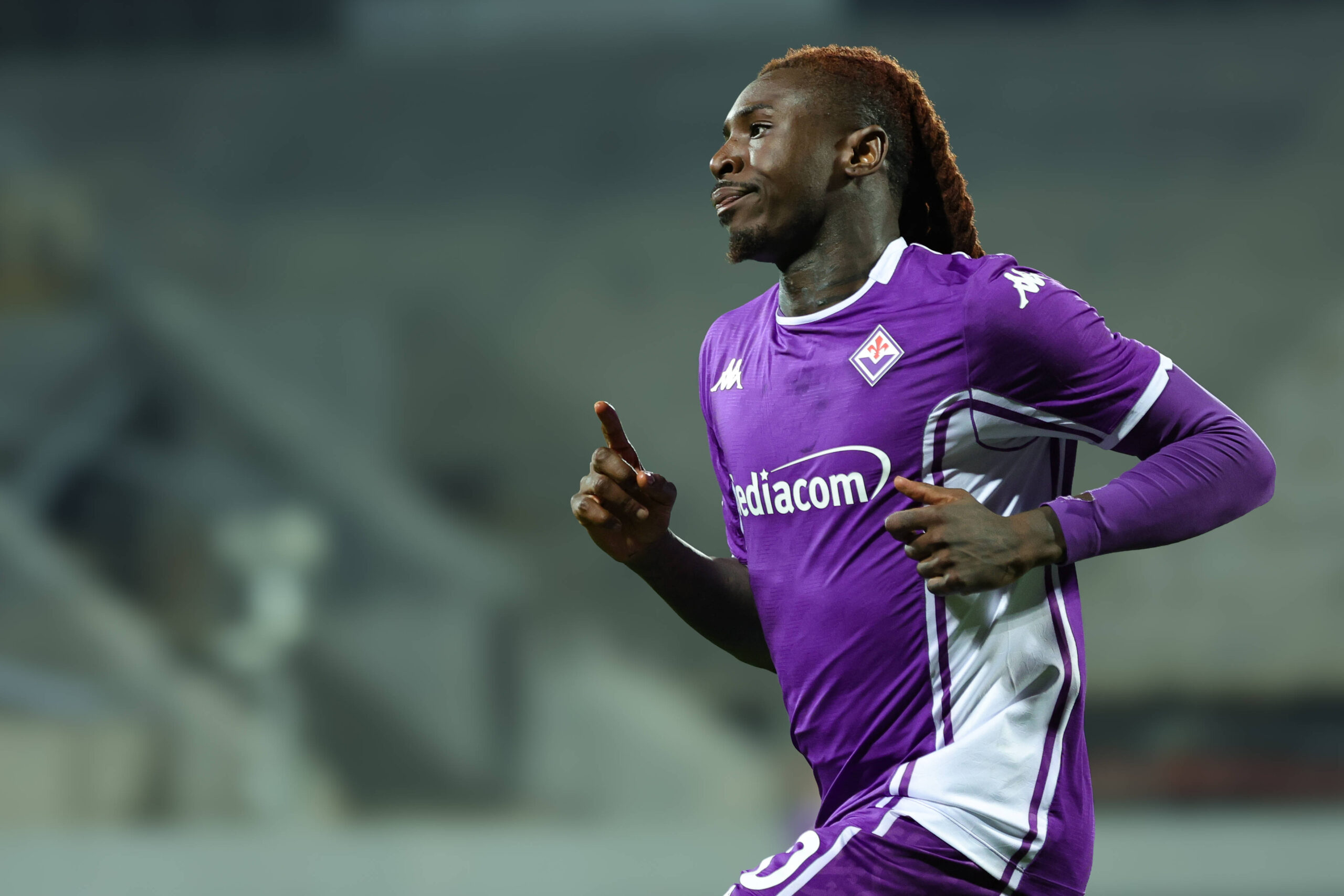 Kean in azione con la Fiorentina
