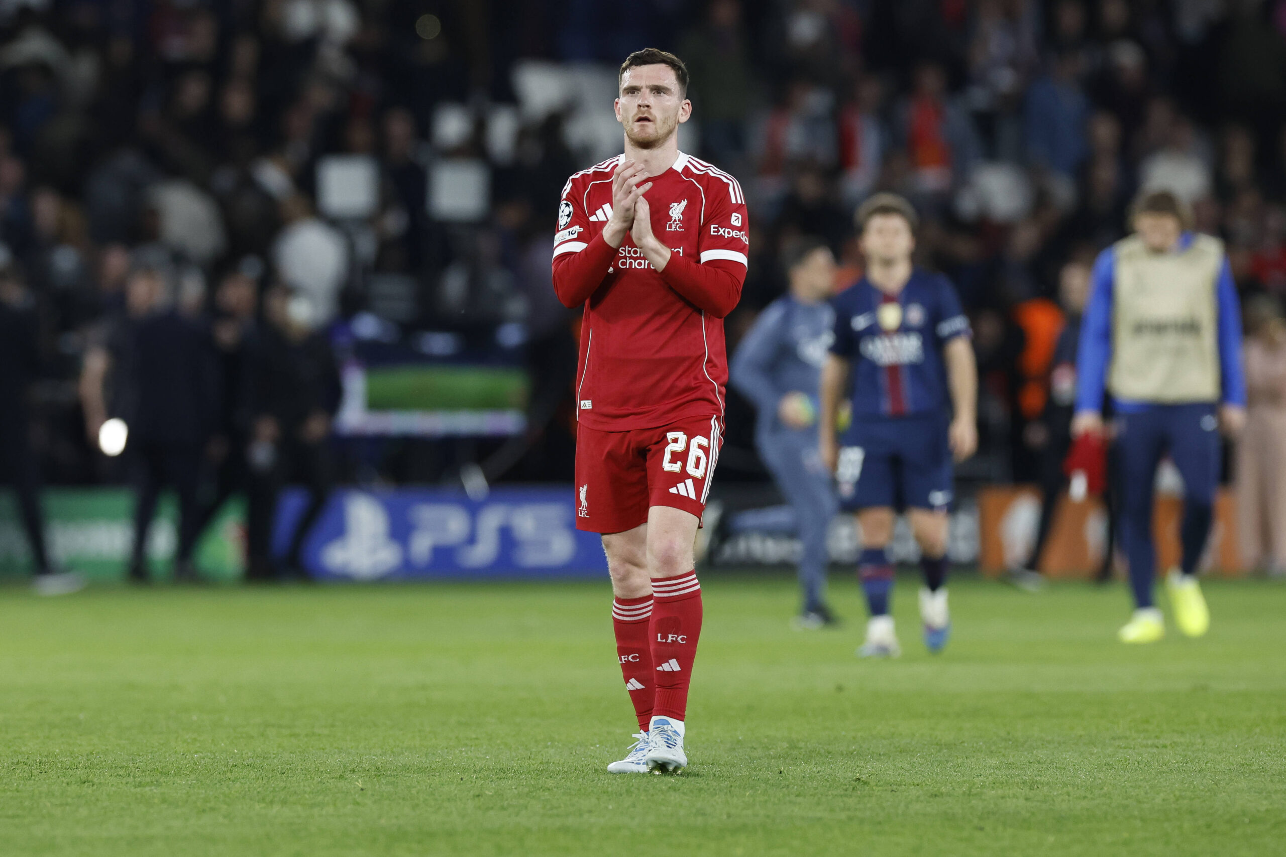 Andy Robertson con la maglia del Liverpool