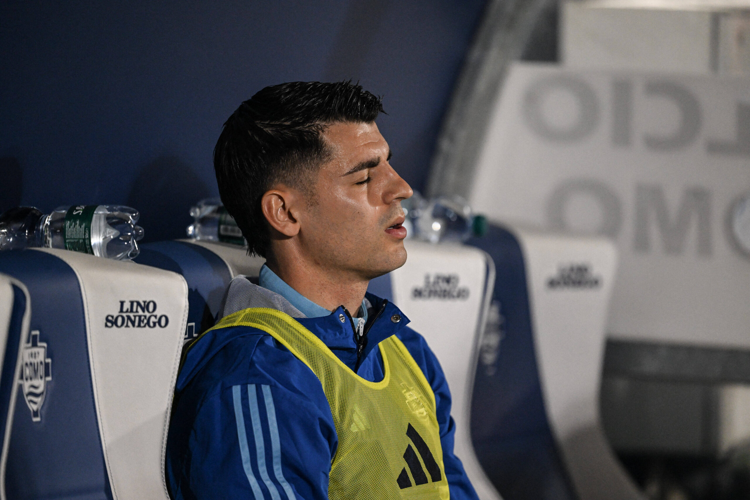 Morata in panchina con il Como