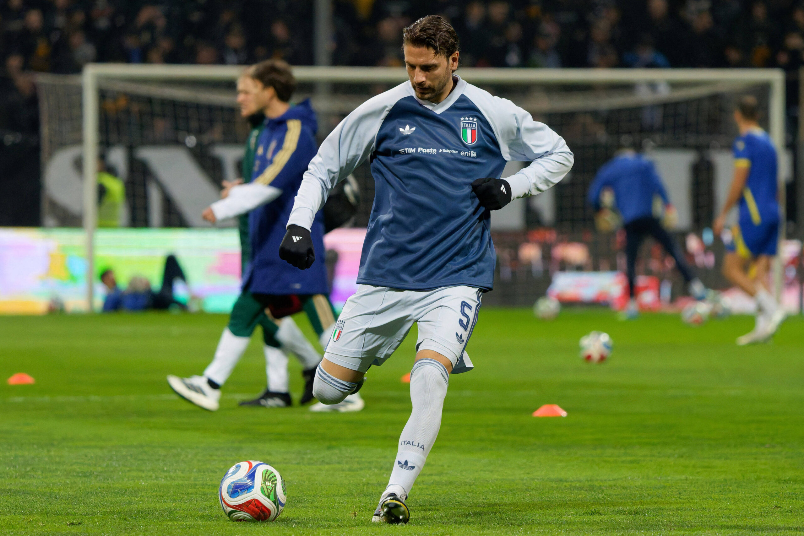 Locatelli con la maglia dell'Italia