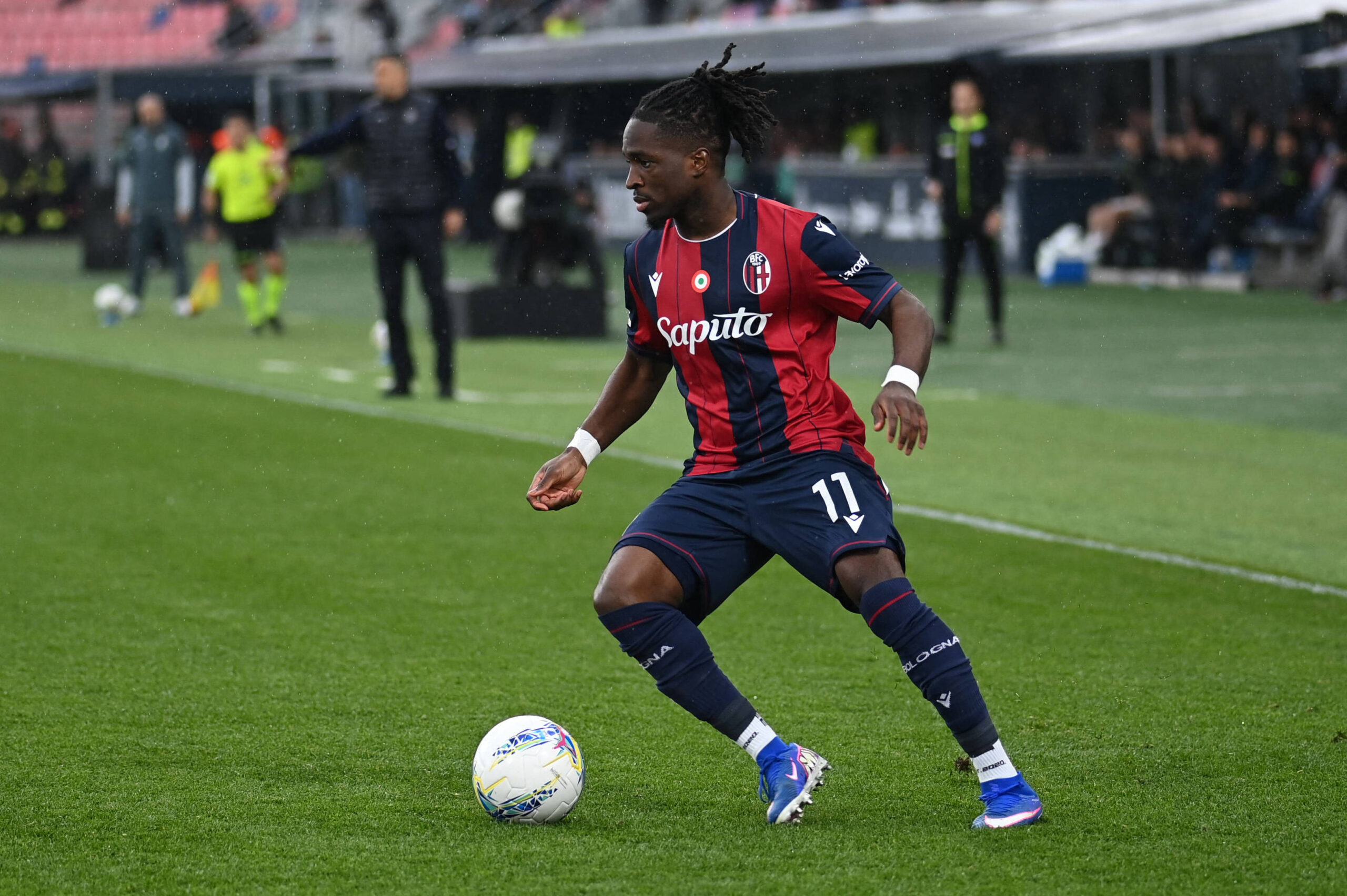 Jonathan Rowe, esterno d'attacco del Bologna