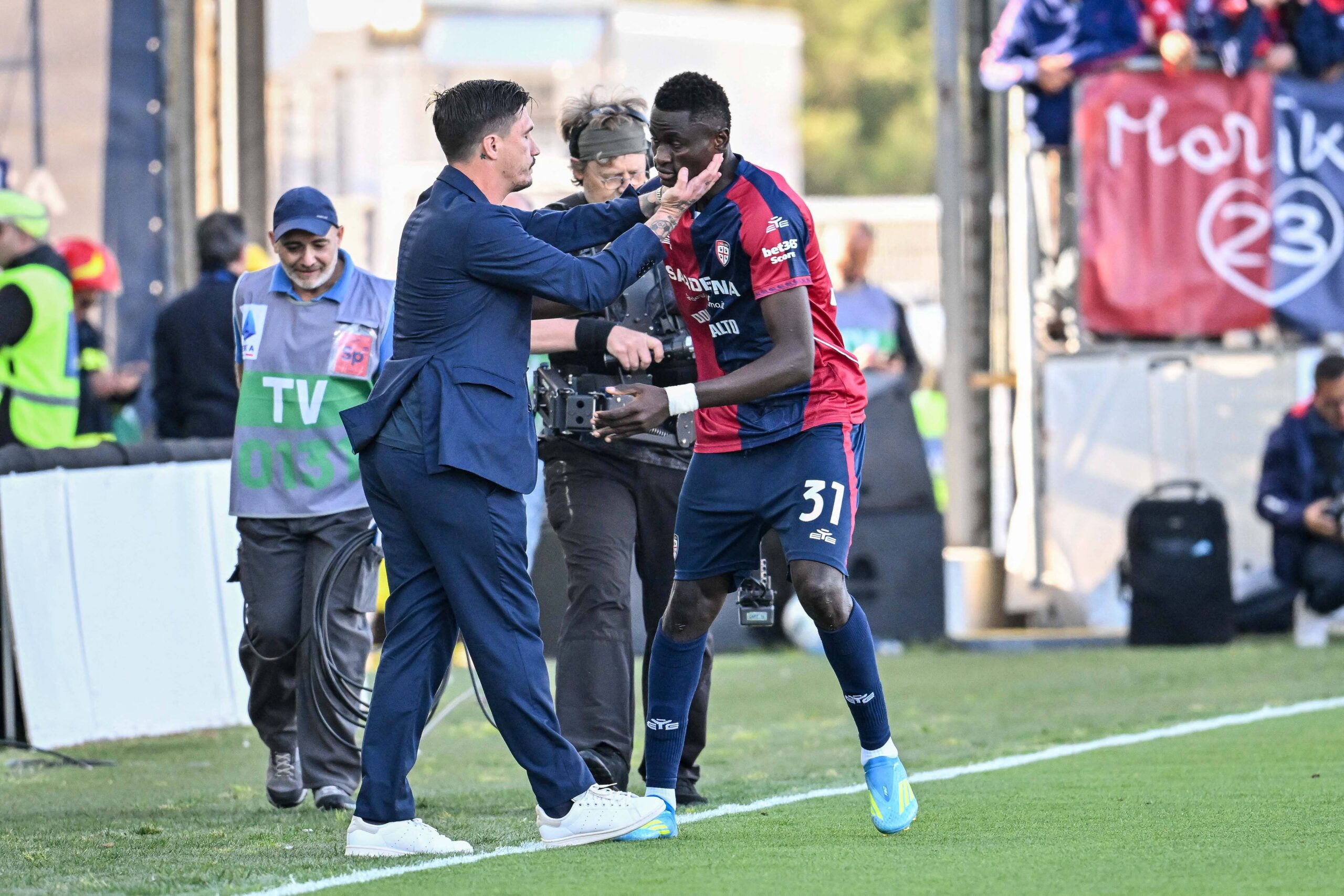 Paul Mendy festeggia il suo gol all'Atalanta