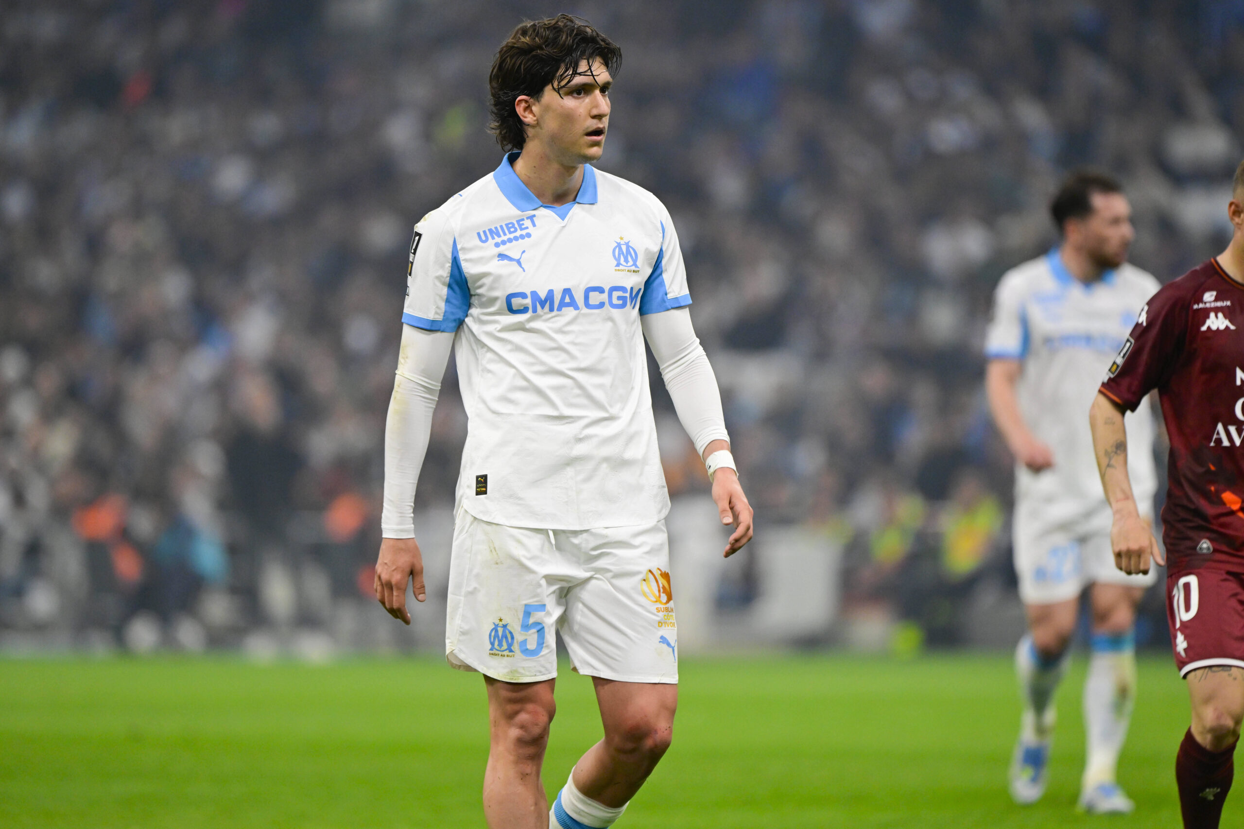 Balerdi in azione con il Marsiglia